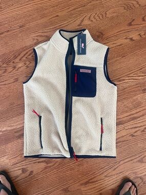 NWT Vineyard Vines Boys Sherpa Vest